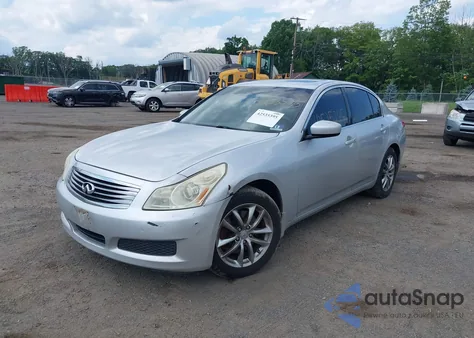 2009 Infiniti G37X from USA, damaged, VIN JNKCV61F49M358663